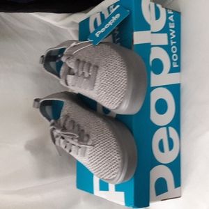 People Women Sneaker Stanley Knit Grey Size 4 Men/ 6 women Unisex  Thund…